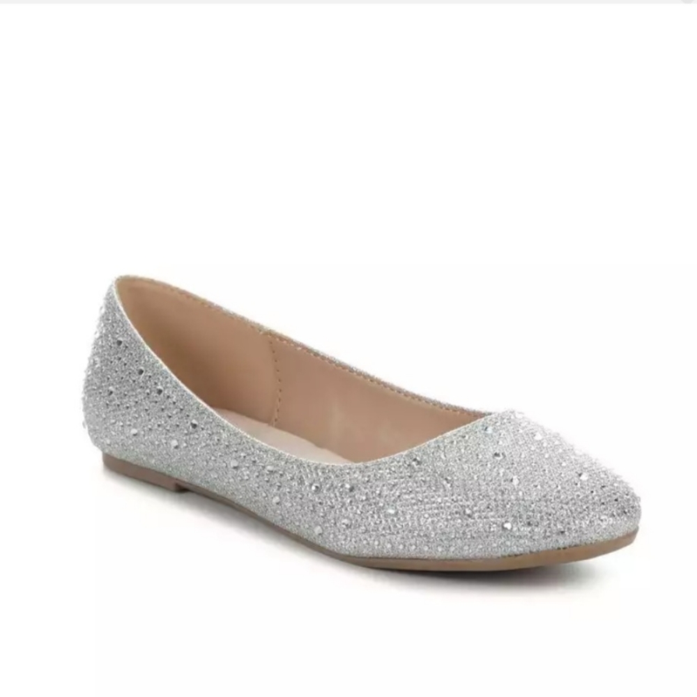 WOMEN'S CITY CLASSIFIED TRINITY FLATS